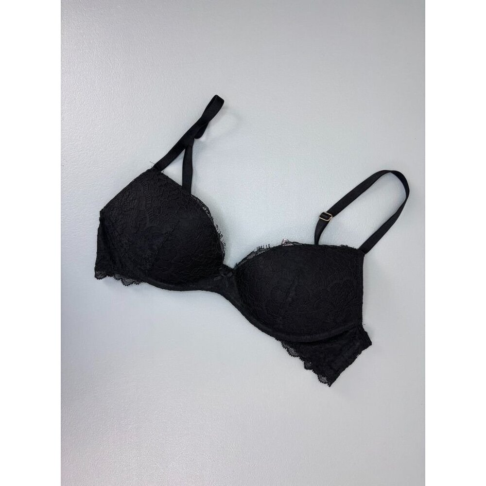 Victoria's Secret women's 32A black lace padded no-wire bra push up wireless